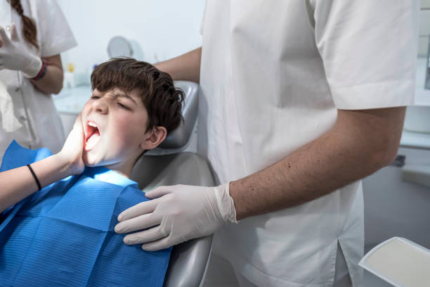 Best Emergency Dentist for Knocked-Out Tooth in Brookneal, VA